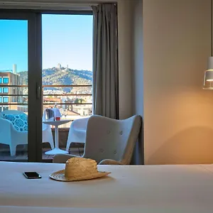 4* מלון Mercure Condor